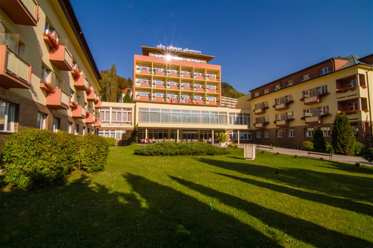 Exteriér hotelu | SPA RESORT SANSSOUCI - Karlovy Vary
