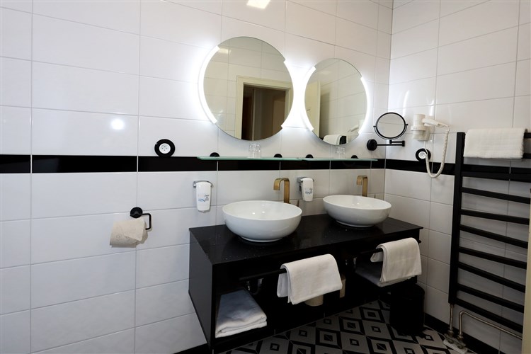 Art Deco Wolker - koupelna | ASTORIA Hotel & Medical Spa - Karlovy Vary