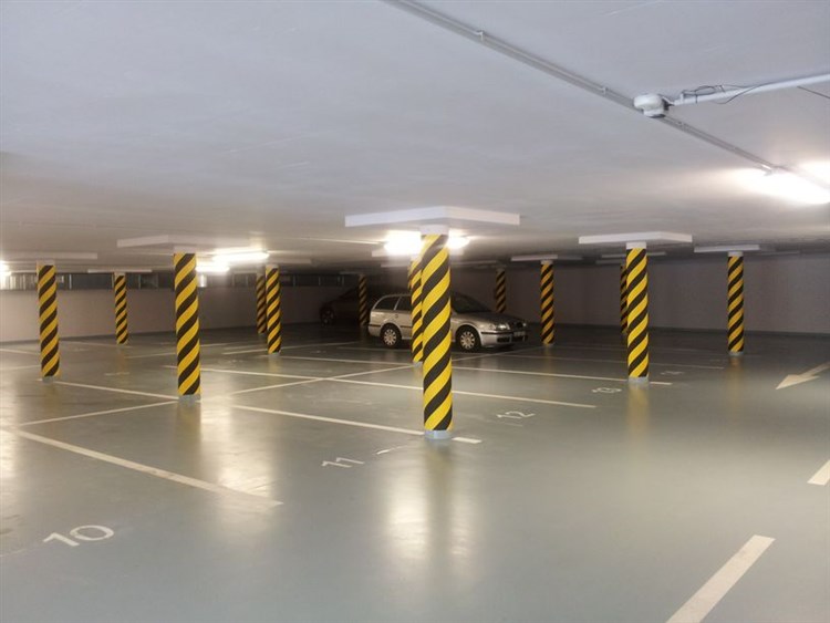 Parkování v hotelové garáži za poplatek | BUDWEIS - České Budějovice