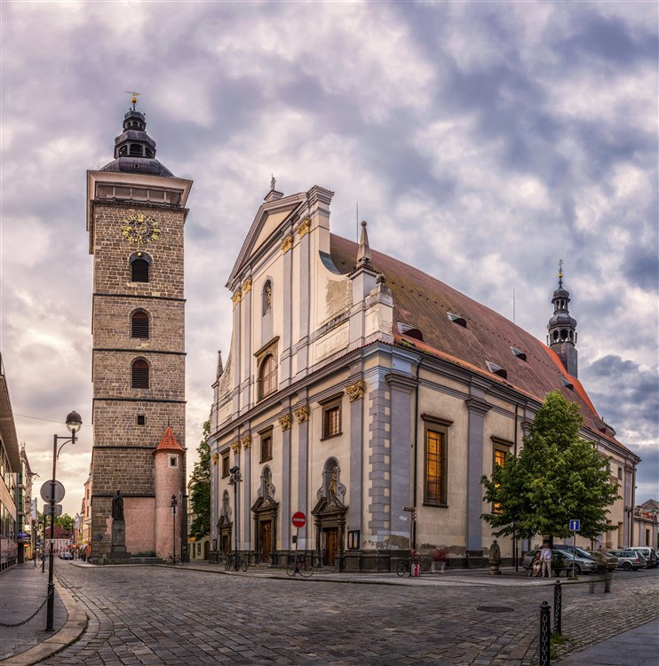Černá věž + kostel sv. Mikuláše, zdroj město České Budějovice | BUDWEIS - České Budějovice