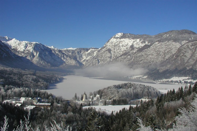 JEZERO**** - Bohinjsko Jezero