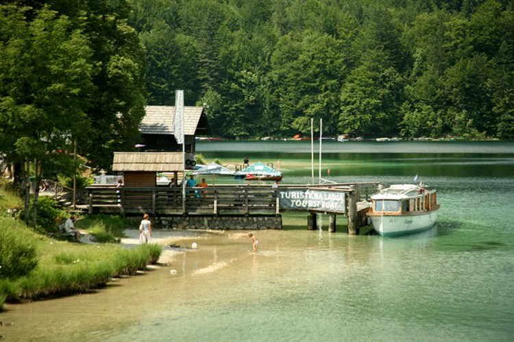 JEZERO**** - Bohinjsko Jezero