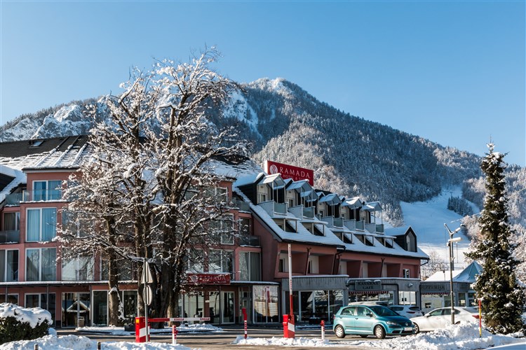 RAMADA Hotel & Suites - Kranjska Gora