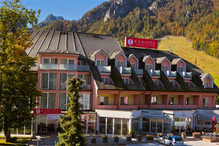 RAMADA Hotel & Suites - Kranjska Gora