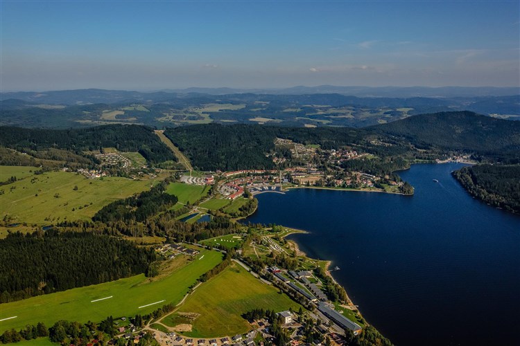 Lipensko - ilustrační foto, zdroj Pixabay | LIPNO - Černá v Pošumaví - Bližná - Radslav