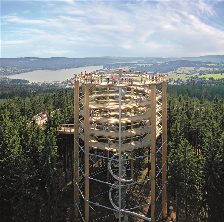 Lipensko - ilustrační foto, zdroj Lipensko s. r. o. | LIPNO - Černá v Pošumaví - Bližná - Radslav