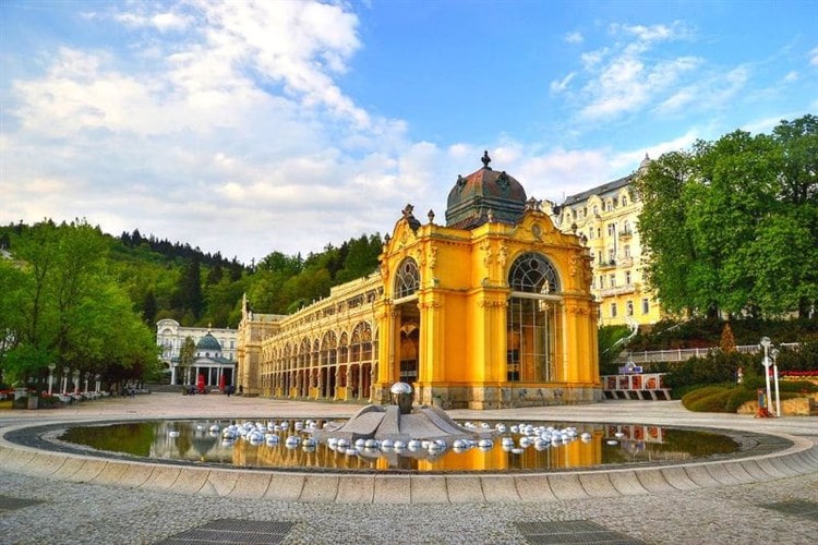 PELIKÁN - Mariánské Lázně