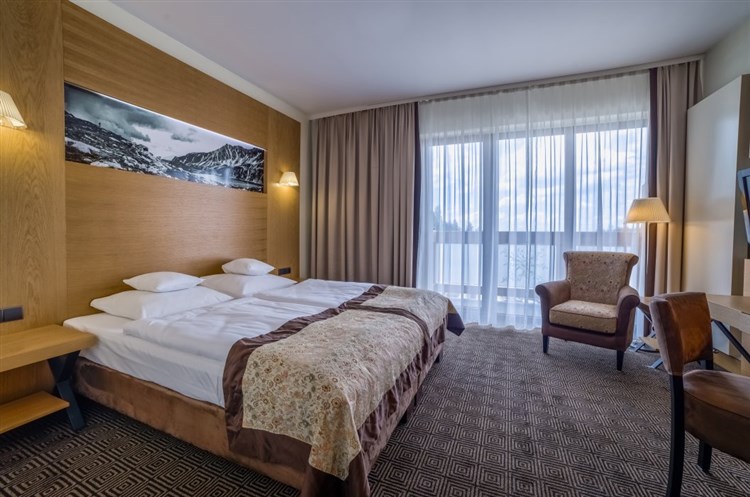 NOSALOWY DWÓR - Zakopane