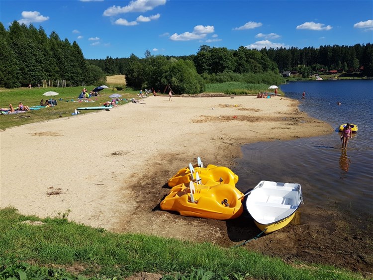 Hotelová pláž | FONTÁNA BLUE MARINE RESORT - Hrdoňov