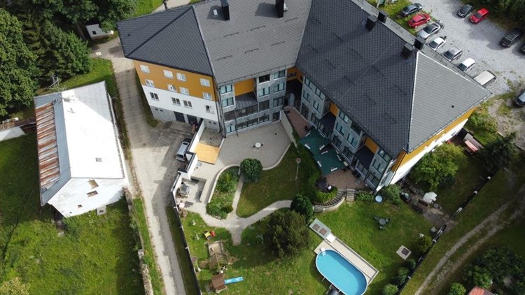 Hotel - exteriér | LIPNO - Černá v Pošumaví - Bližná - Radslav