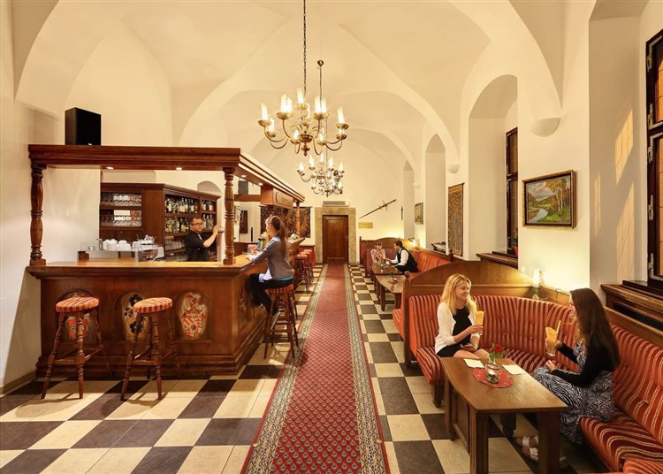 Lobby bar | RŮŽE - Český Krumlov