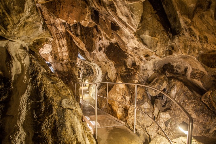 Jeskyně Na Špičáku - zdroj Agentura m-ARK Olomouc | Hotel PARK a Penzion PARMA - Ostružná