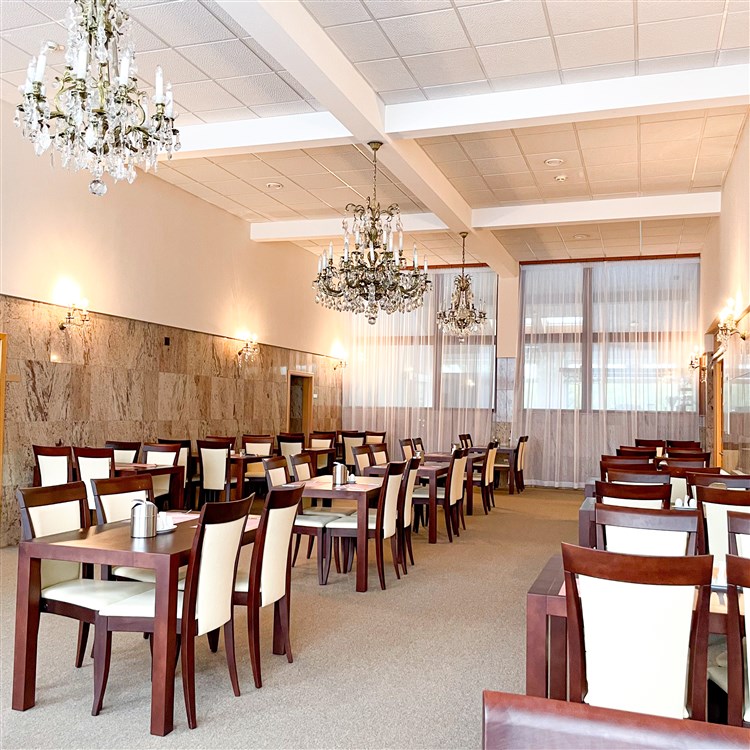 Restaurace | Lázeňský & wellness hotel NIVAMARE - Luhačovice - Pozlovice