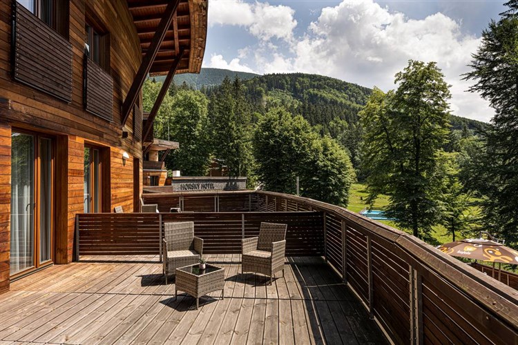 Horský hotel LORKOVA VILA - Čeladná