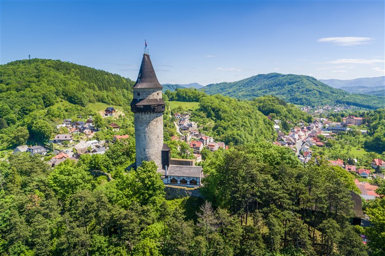 Štramberk - zdroj Agentura m-ARK Olomouc | Horský hotel LORKOVA VILA - Čeladná