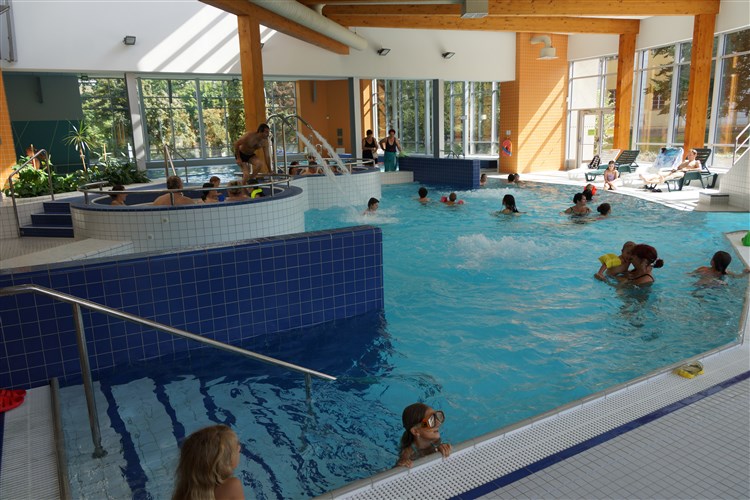 Wellness centrum Bruntál | SVÁTEČNÍ POBYTY - Horský hotel Neptun - Malá Morávka