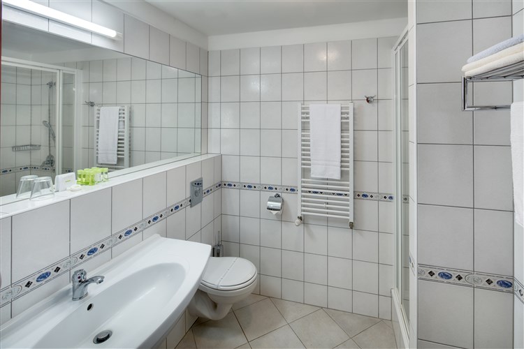 Pokoj - koupelna | BABYLON - Liberec