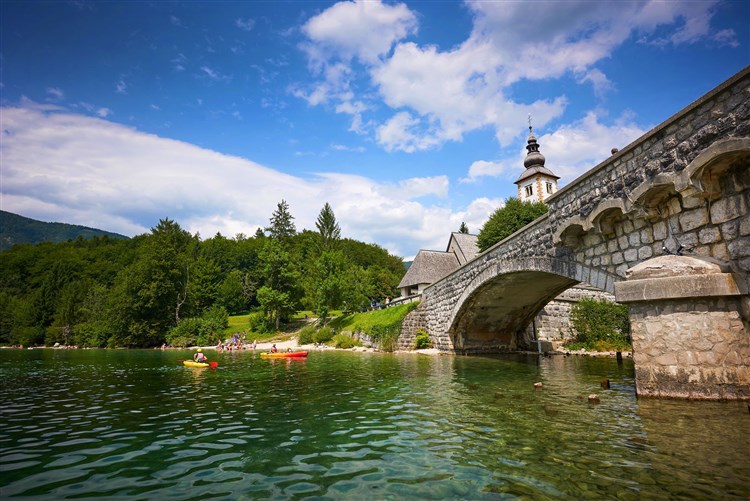 JEZERO**** - Bohinjsko Jezero