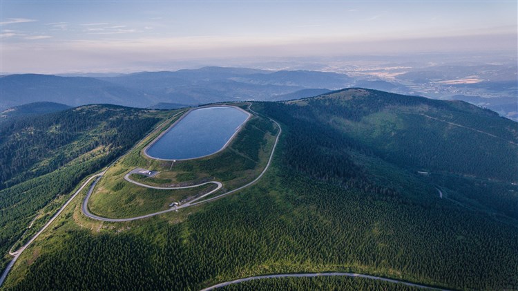 Přečerpávací vodní elektrárna Dlouhé Stráně | Resort DLOUHÉ STRÁNĚ - Kouty nad Desnou