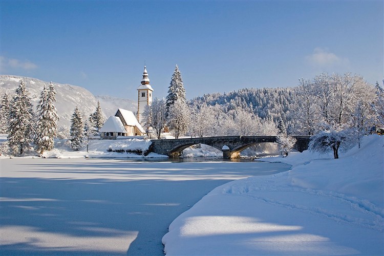 JEZERO**** - Bohinjsko Jezero