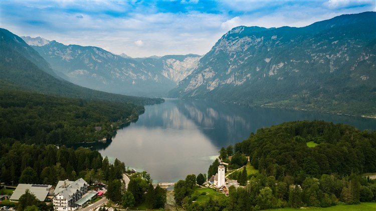 JEZERO**** - Bohinjsko Jezero