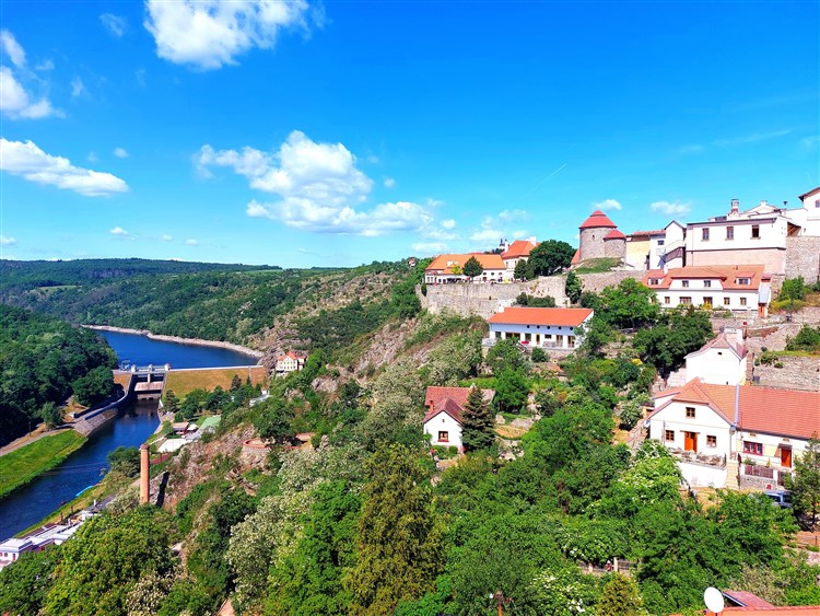 Pohled na Znojmo z dálky. | BURČÁKFEST ZNOJMO 2025 - Hotel MARIEL