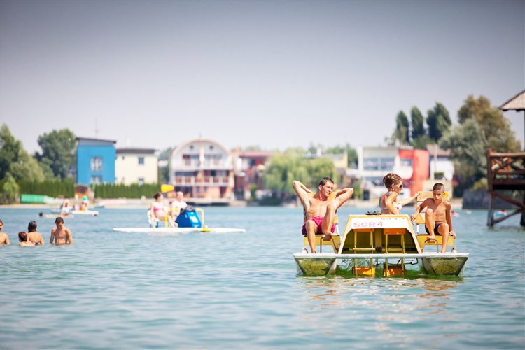 Sluneční jezera - foto ilu, zdroj TIK Senec | DOLPHIN - Senec