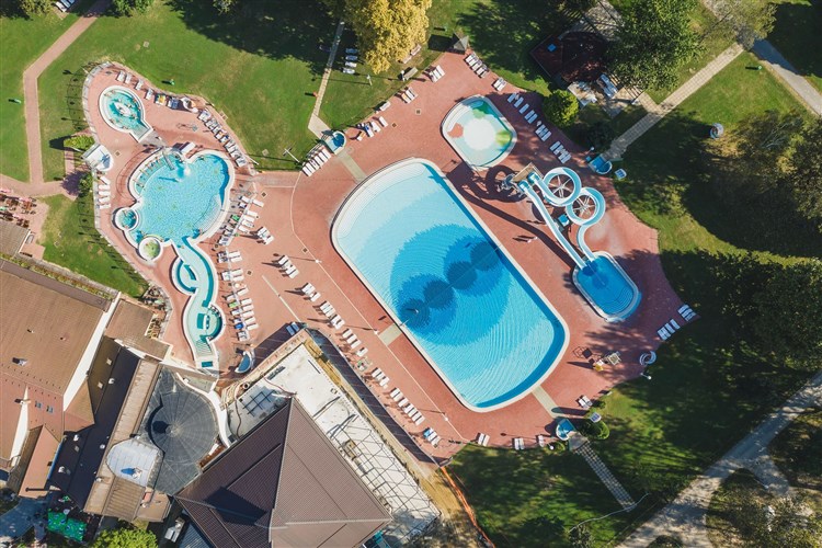 TERME BANOVCI - Banovci