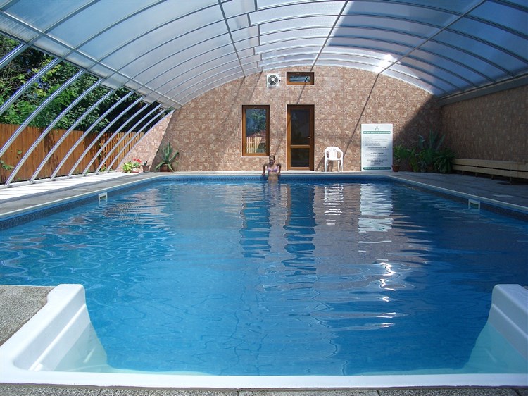 bazén | ZVÍKOV hotel - Zvíkovské Podhradí