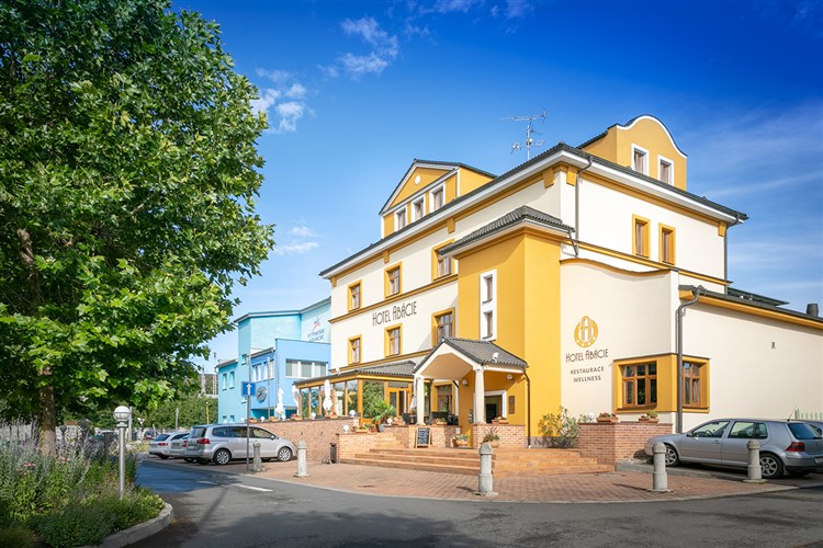 GULÁŠFEST, Hotel ABÁCIE - Valašské Meziříčí