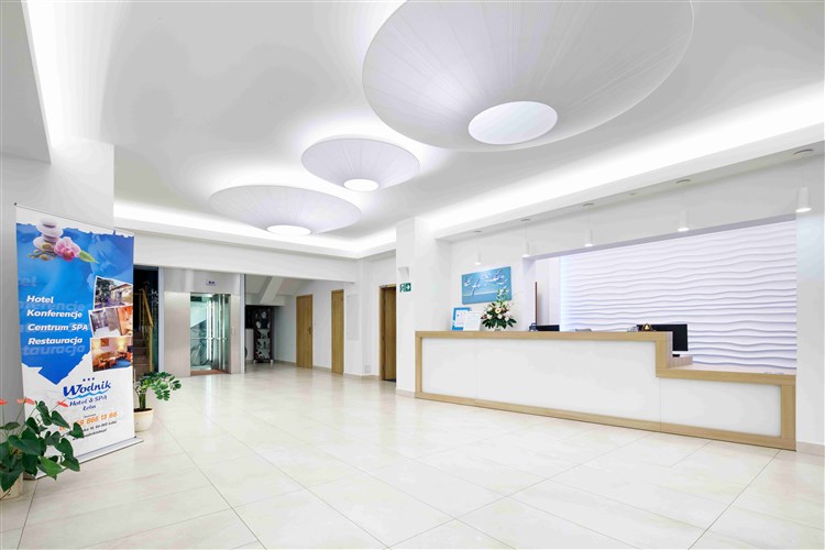 Pohled na recepci hotelu WODNIK HOTEL & SPA | WODNIK HOTEL & SPA - Leba