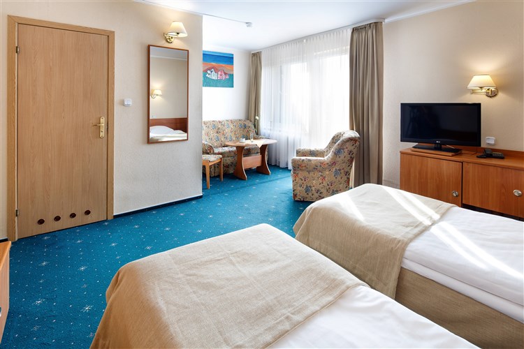 Široký pohled na dvo- lůžkový pokoj v hotelu WODNIK HOTEL & SPA | WODNIK HOTEL & SPA - Leba