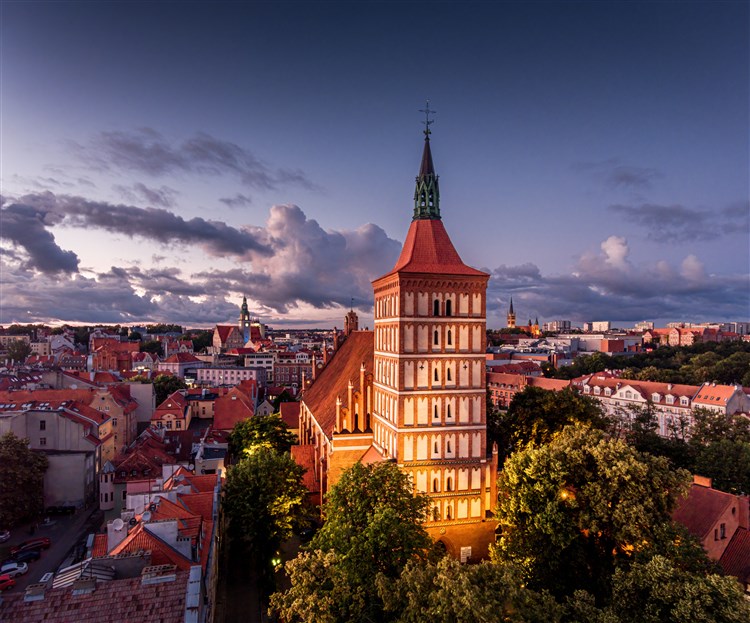 Katedrála, foto Grzegorz Januszewicz | HAMPTON by HILTON - Olštýn