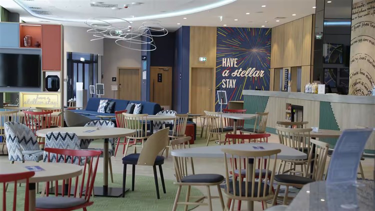 Restaurace | HAMPTON by HILTON - Olštýn