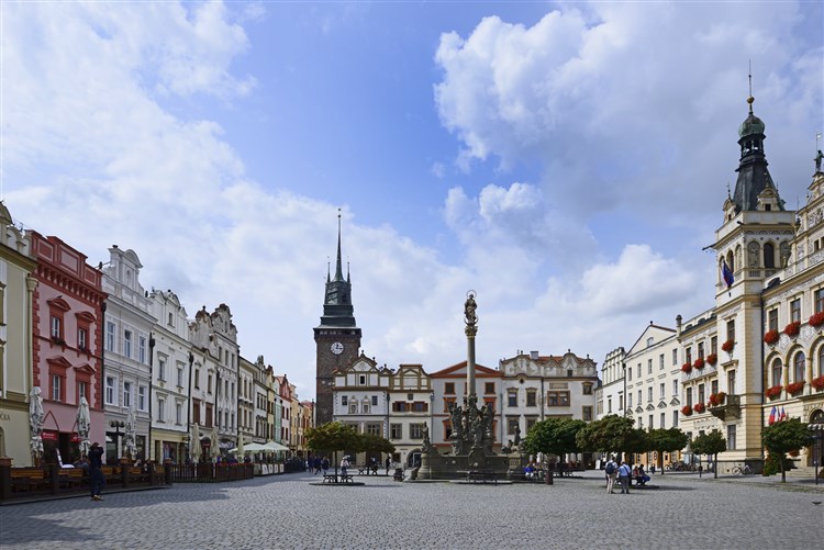 Pernštýnské náměstí, Pardubice | KRASKOV - Třemošnice - Starý Dvůr