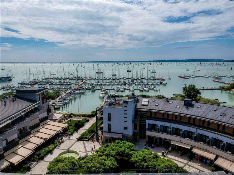 GOLDEN LAKE RESORT - Balatonfüred