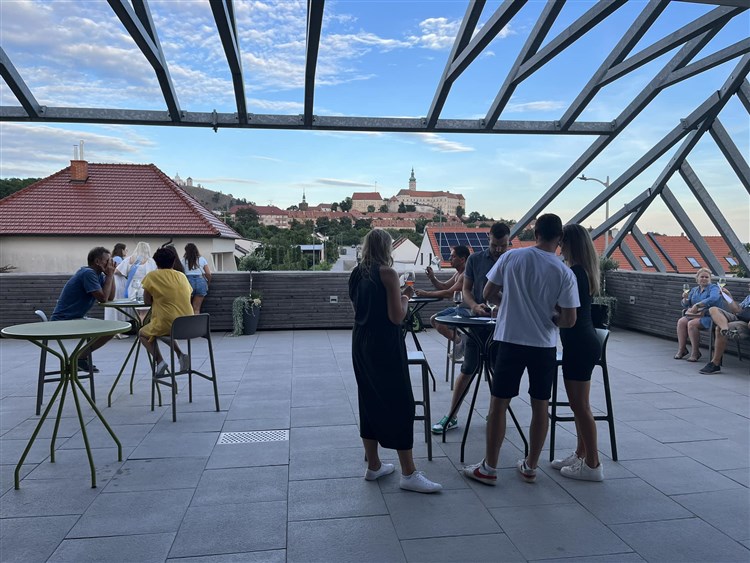 NOČNÍ OTEVŘENÉ SKLEPY, Hotel TEMPL - Mikulov