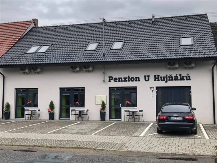 CIMBÁLBUM MIKULČICE, Penzion U HUJŇÁKŮ - Rohatec