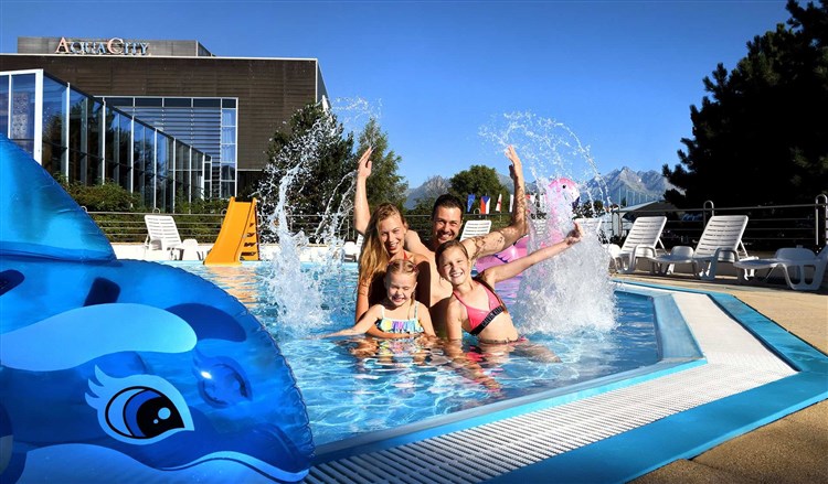 SEASONS**** v AquaCity - Poprad
