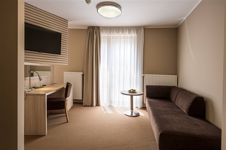 pokoj PREMIUM, přední část | Horský hotel LORKOVA VILA - Čeladná
