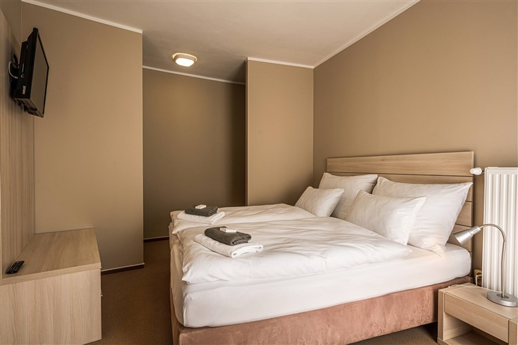 pokoj SUITE, ložnice | Horský hotel LORKOVA VILA - Čeladná