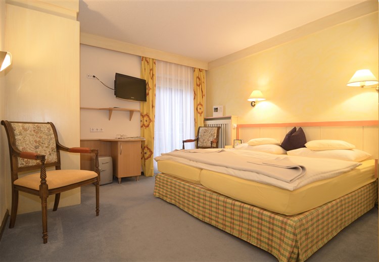 ORTNERS HOTEL ESCHENHOF - Bad Kleinkirchheim