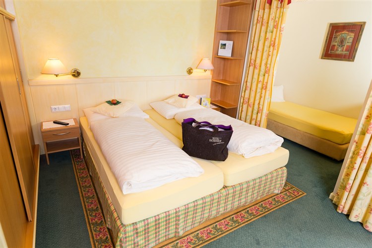 ORTNERS HOTEL ESCHENHOF - Bad Kleinkirchheim