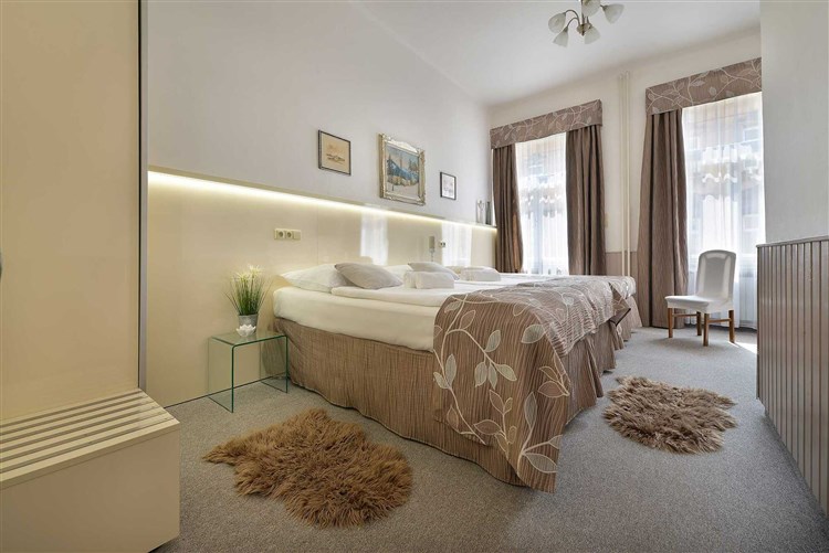 VÍKEND CO MÁ GRÁDY - V PRAZE, Hotel ANETTE, Praha 5 - Smíchov