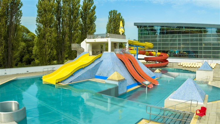 Venkovní bazény | AQUACITY POPRAD - Poprad