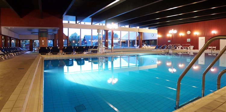 Vnitřní sportovní bazén | DANUBIUS HOTEL BÜK - Bükfürdö