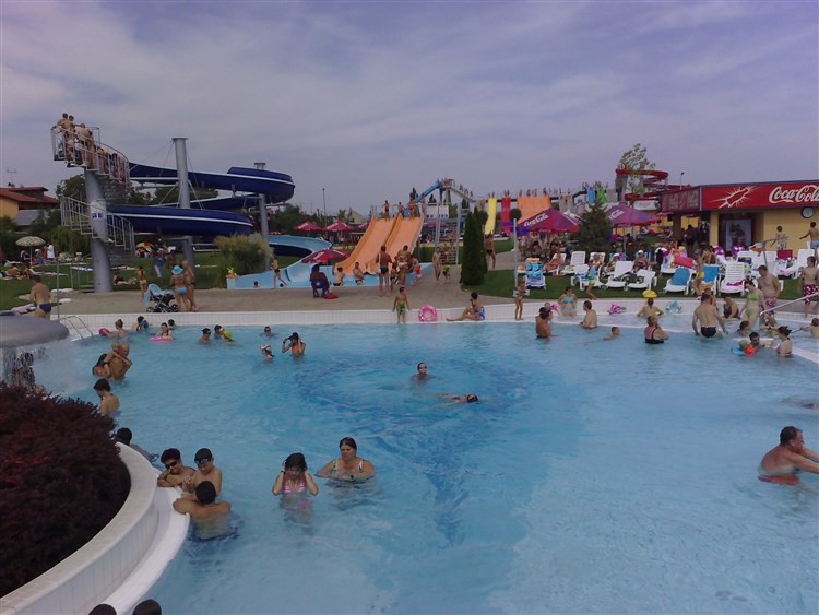 HOLIDAY VILLAGE SENEC - Senec