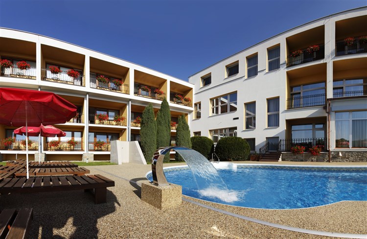 Lázeňský & wellness hotel NIVAMARE - Luhačovice - Pozlovice