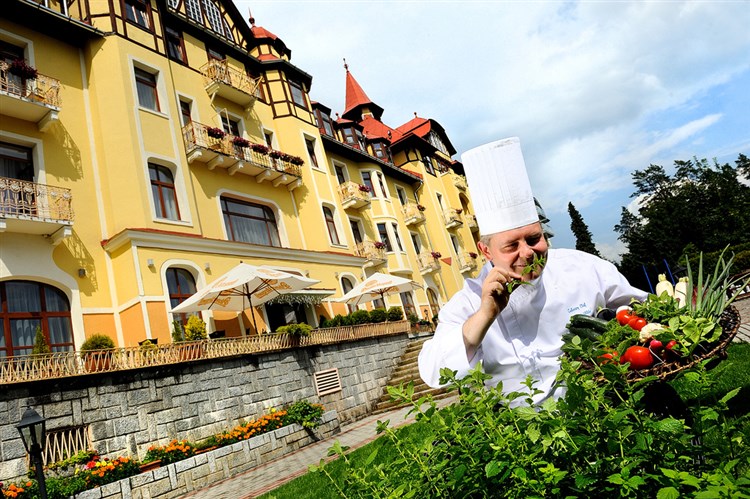 GRANDHOTEL PRAHA - Tatranská Lomnica