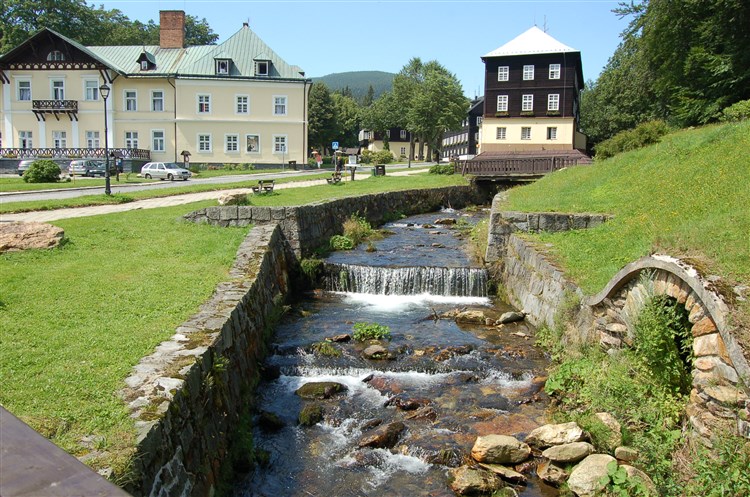 HORSKÉ LÁZNĚ KARLOVA STUDÁNKA - Karlova Studánka